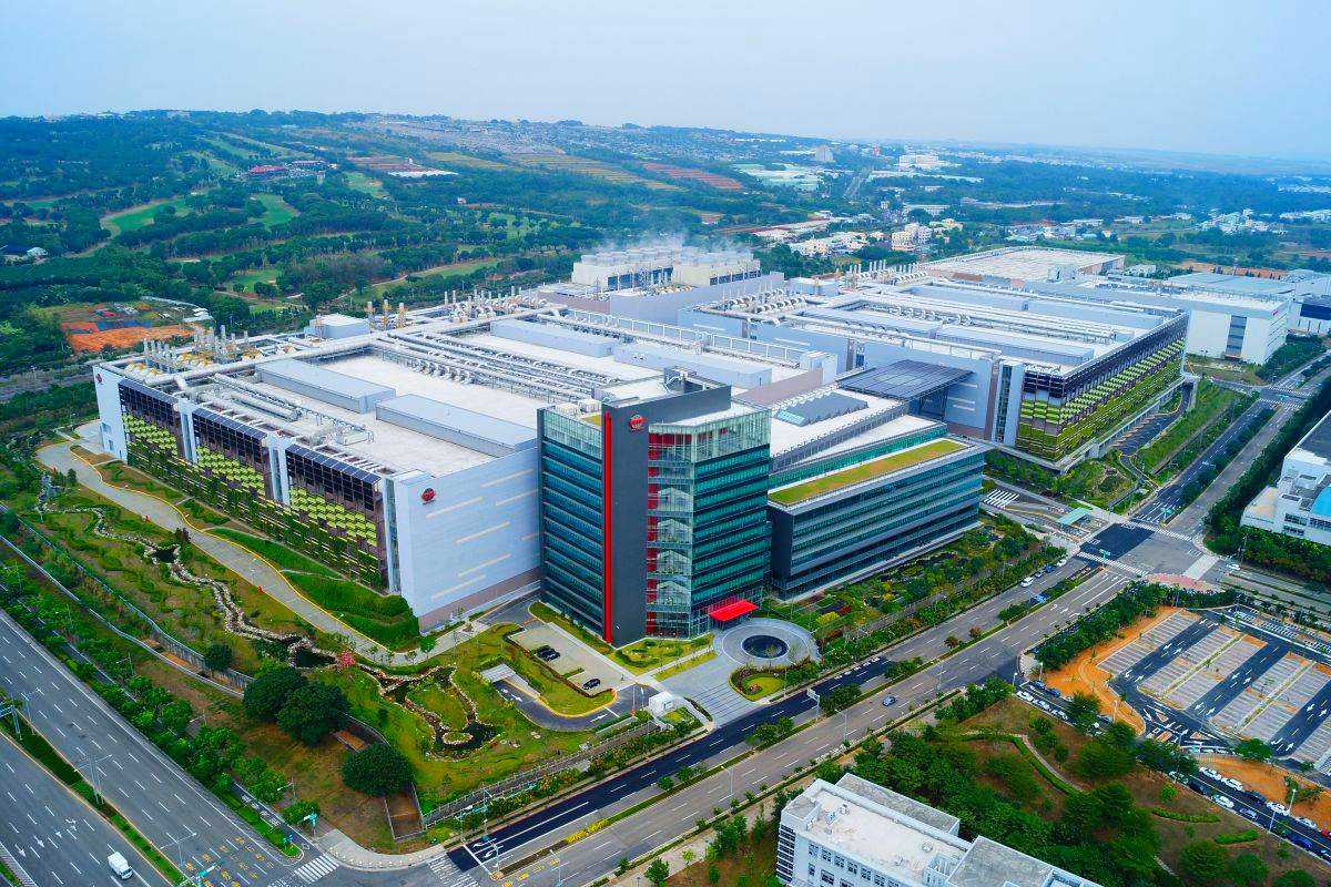 TSMC halts semiconductor production for Chinese start-up Biren Technology book