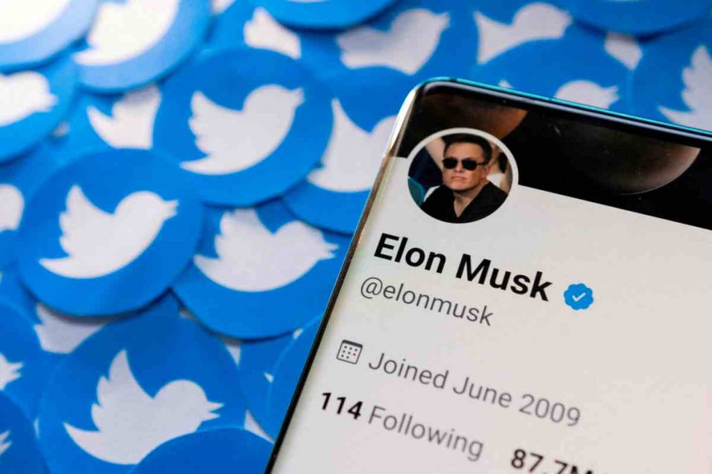 Escape from Twitter after Musk’s ultimatum. And the company closes its offices