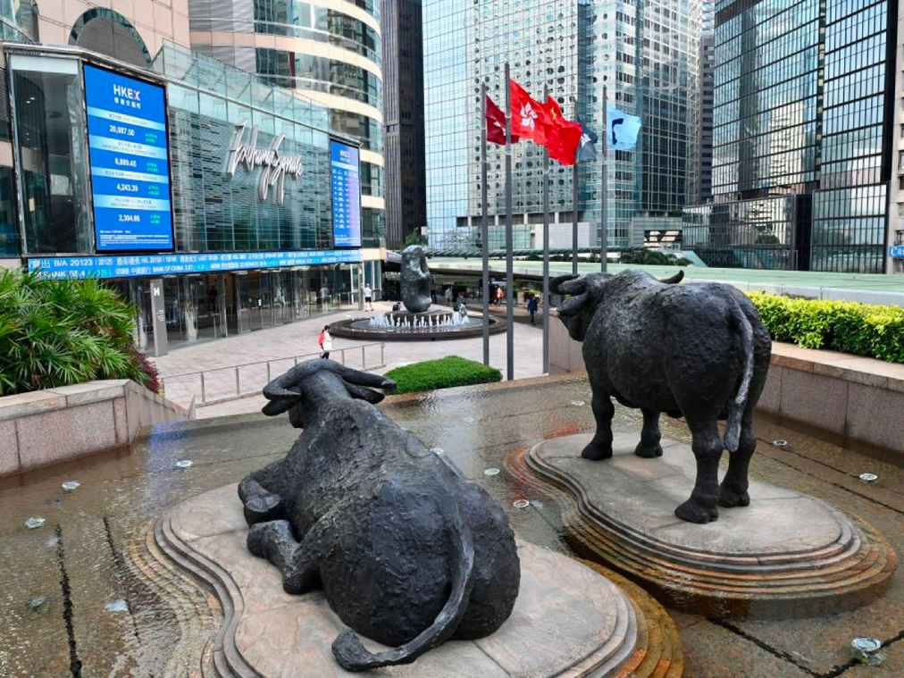 Markets: Positive sentiment after DJ +500 points. Tokyo stock exchange +0.46%, Hong Kong jumps 2%